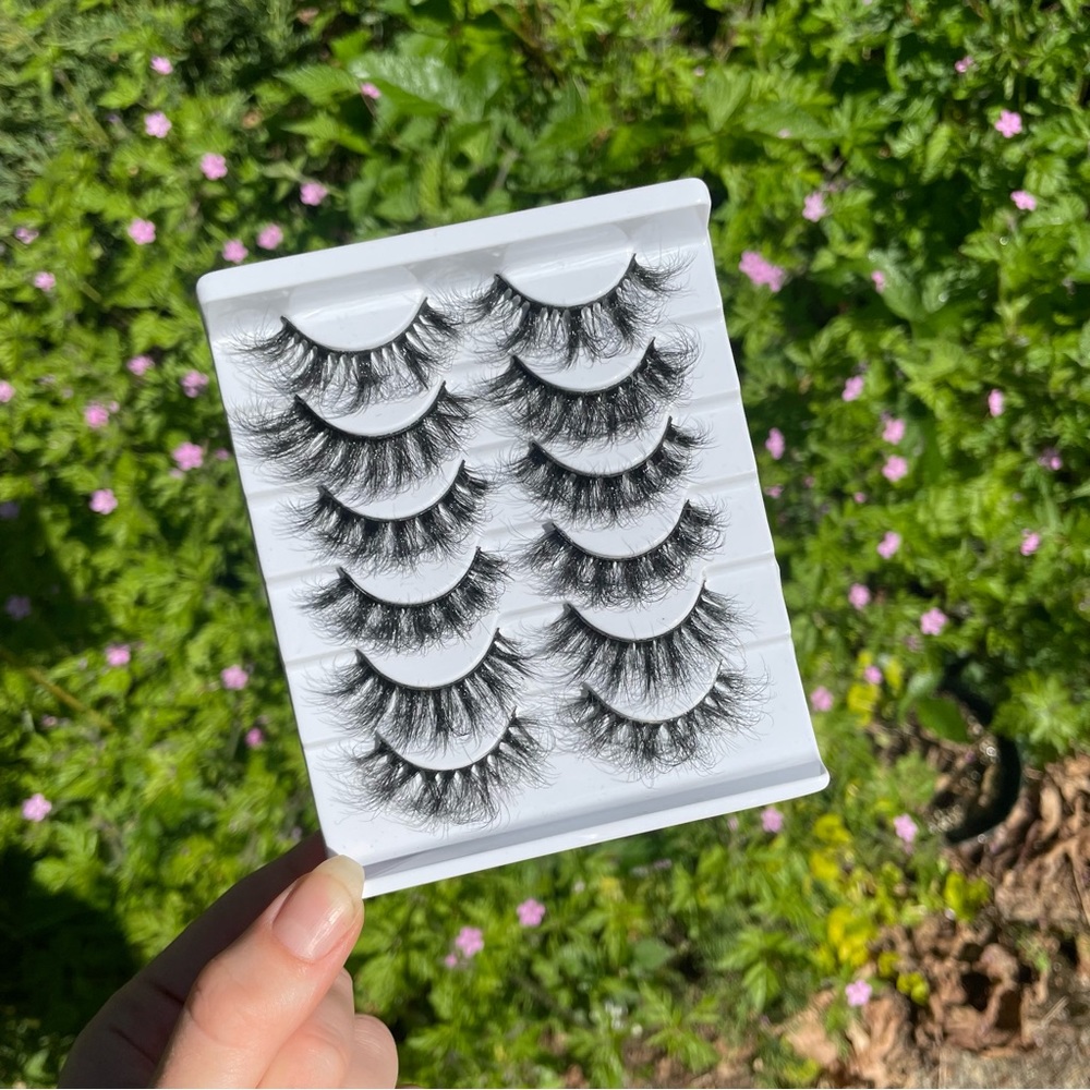 New! ☆ Faux Mink 5 Pack Assortment False Eyelashes Includes Wispy Lashes - Picture 2 of 9